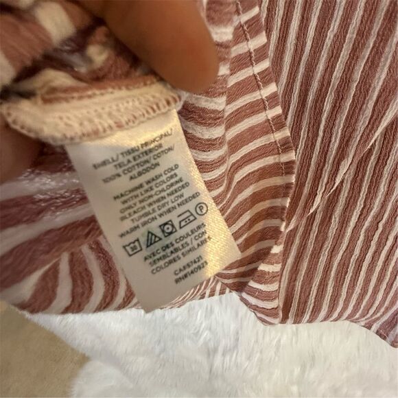 LOFT Women's Off Shoulder Striped Blouse Pink Ruffle Size M - Picture 3 of 7